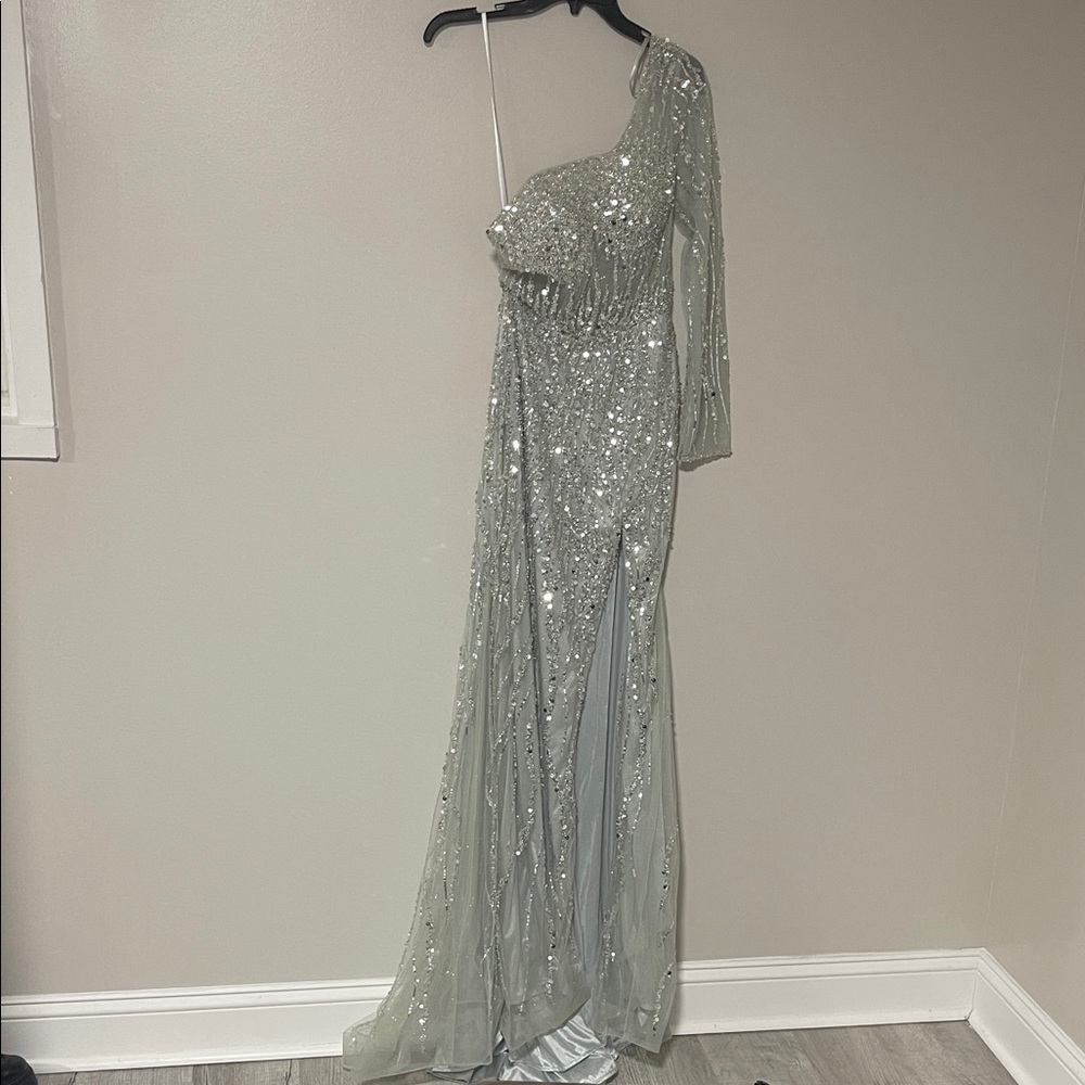 Gianni Bini Silver One-Shoulder Maxi Dress size 3 NWT